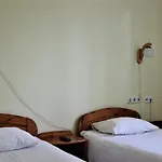 Louna Hostel *